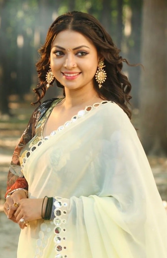 Raksha Gupta Img-6-min